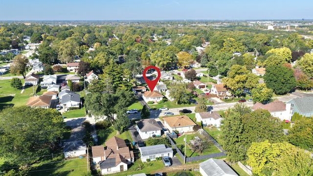 1713 Oakland Avenue, Crest Hill, IL 60403