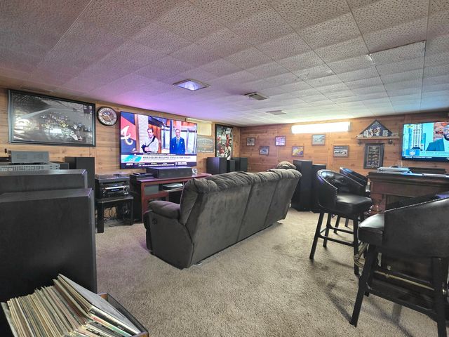 1713 Oakland Avenue, Crest Hill, IL 60403