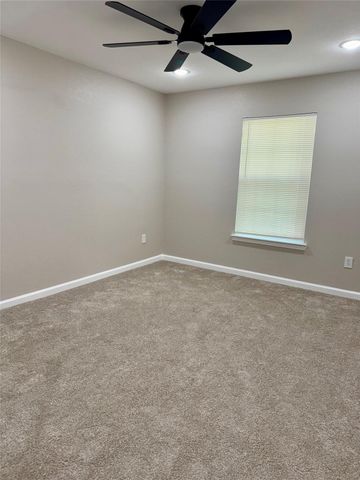 1714 Oaks Drive, Pasadena, TX 77502