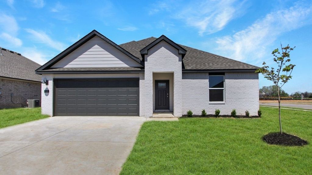 9112 NW 149th Street, Yukon, OK 73099