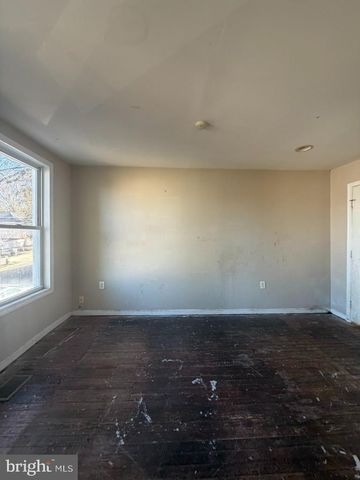 314 57TH ST NE, Washington, DC 20019