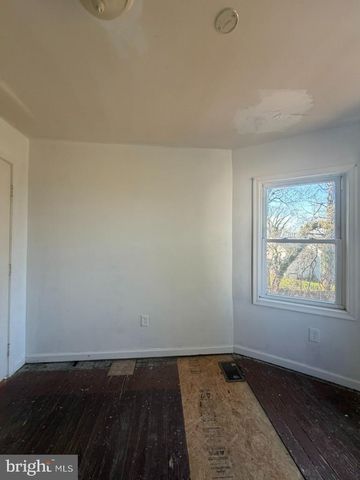 314 57TH ST NE, Washington, DC 20019