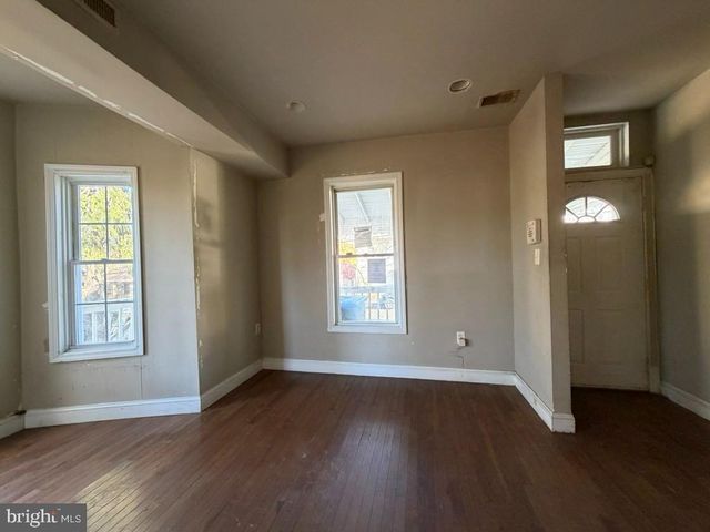 314 57TH ST NE, Washington, DC 20019