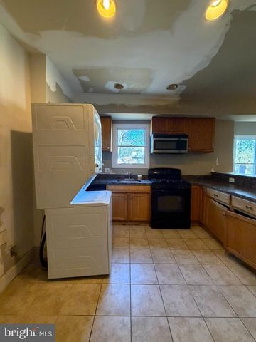 314 57TH ST NE, Washington, DC 20019