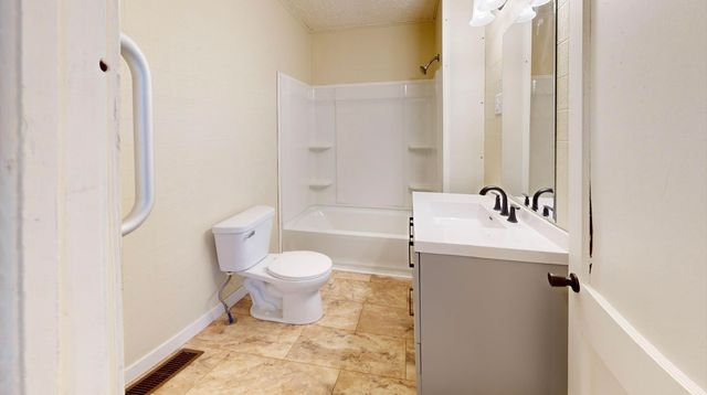 38 COUNTY ROAD 35, Chesapeake, OH 45619
