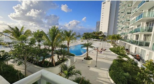 1000 West Ave 1427, Miami Beach, FL 33139
