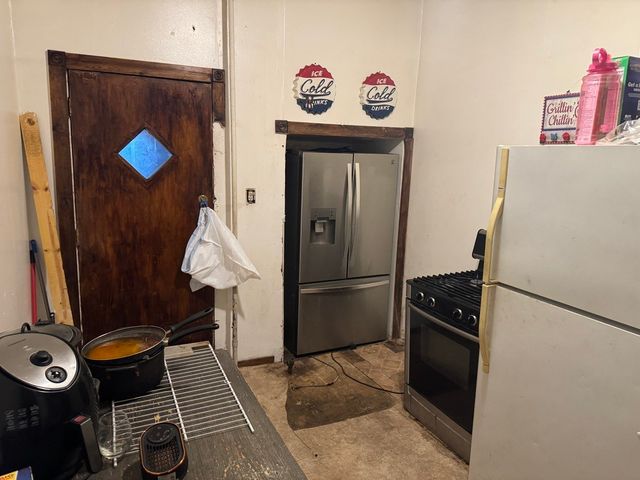 3511 W Van Buren Street, Chicago, IL 60624