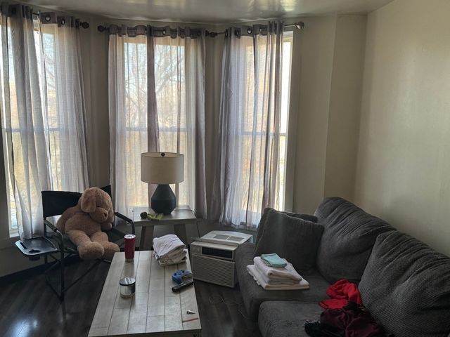 3511 W Van Buren Street, Chicago, IL 60624