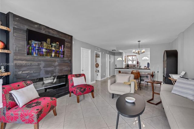 3849 NE 169th St 103, North Miami Beach, FL 33160