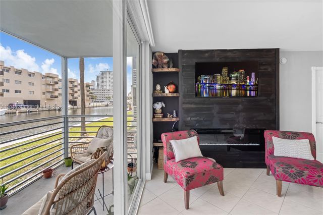 3849 NE 169th St 103, North Miami Beach, FL 33160