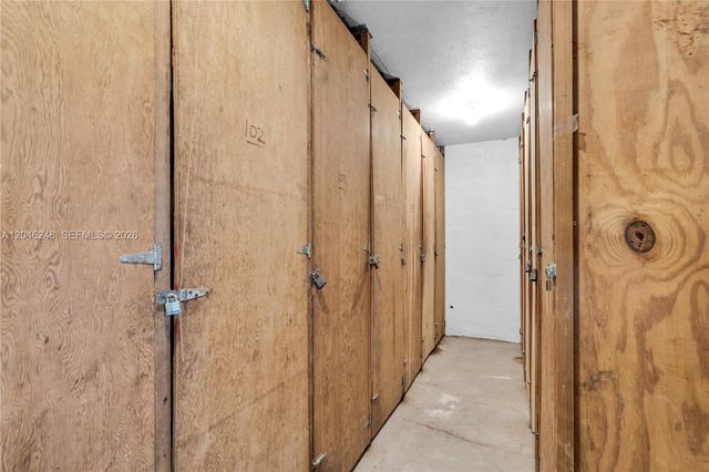 3849 NE 169th St 103, North Miami Beach, FL 33160