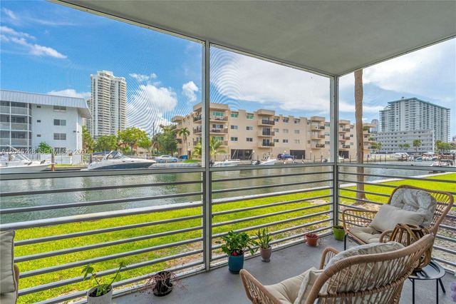 3849 NE 169th St 103, North Miami Beach, FL 33160