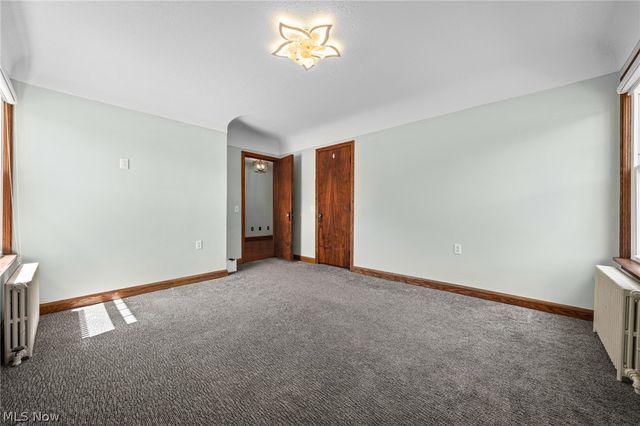 3230 E Wallings Road, Broadview Heights, OH 44147