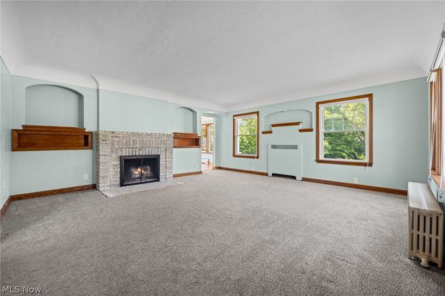3230 E Wallings Road, Broadview Heights, OH 44147