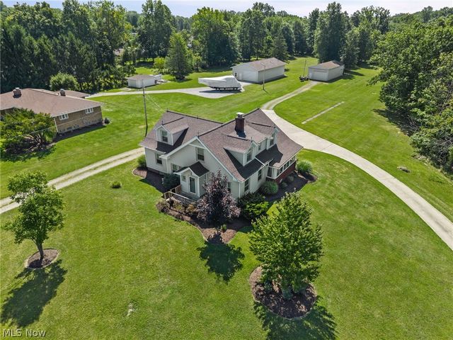 3230 E Wallings Road, Broadview Heights, OH 44147