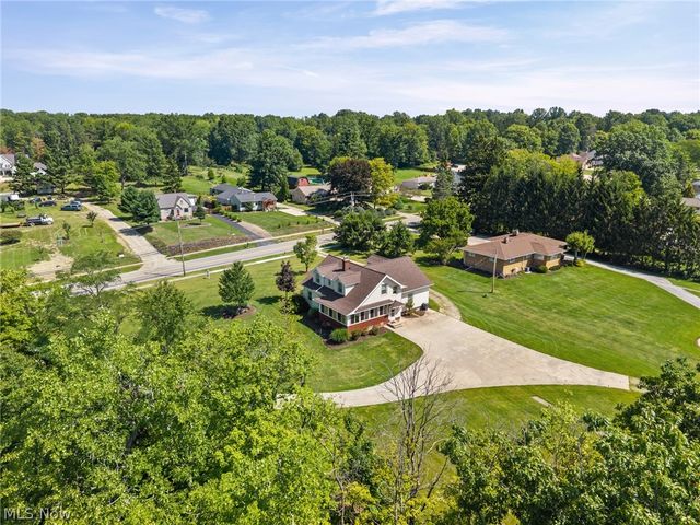 3230 E Wallings Road, Broadview Heights, OH 44147