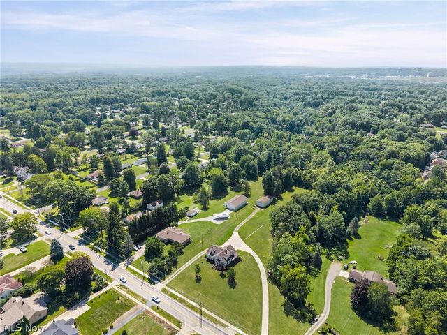 3230 E Wallings Road, Broadview Heights, OH 44147