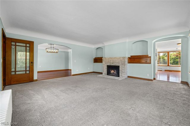 3230 E Wallings Road, Broadview Heights, OH 44147