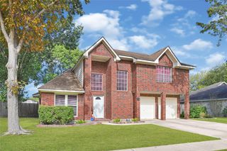 3234 Lee Circle, Pearland, TX 77581