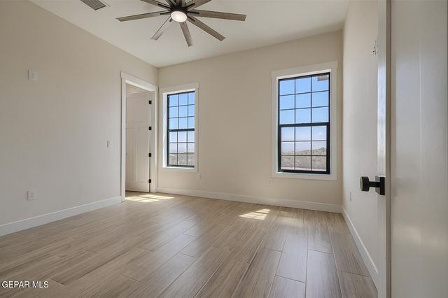 6035 Dusty Prints Road, Las Cruces, NM 88007