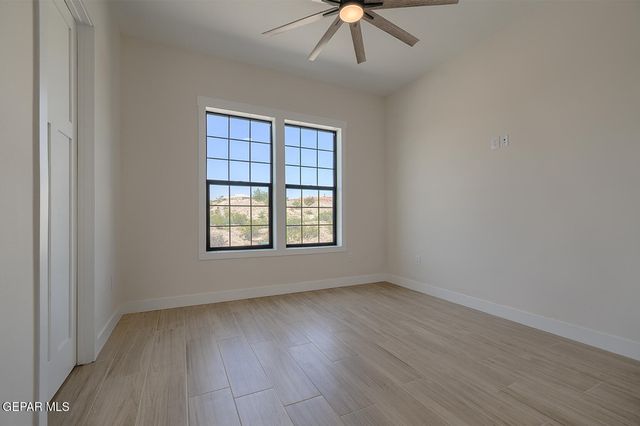6035 Dusty Prints Road, Las Cruces, NM 88007