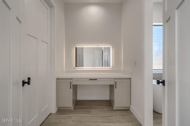 6035 Dusty Prints Road, Las Cruces, NM 88007