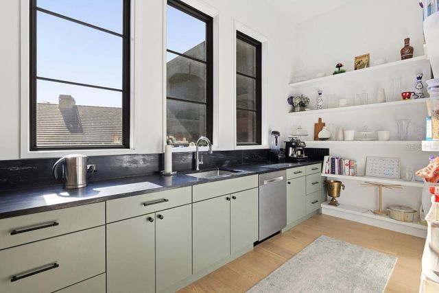 6208 DONEGAL DRIVE, Orlando, FL 32819