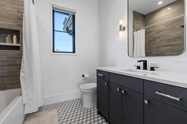 6208 DONEGAL DRIVE, Orlando, FL 32819