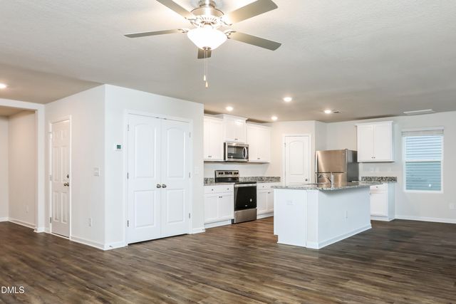 621 Howling Wind Drive, Zebulon, NC 27597