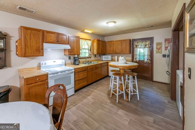 526 Susan Drive, Villa Rica, GA 30180