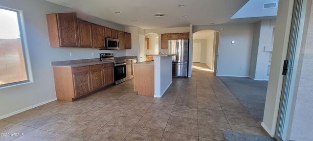 29643 N GECKO Trail, San Tan Valley, AZ 85143