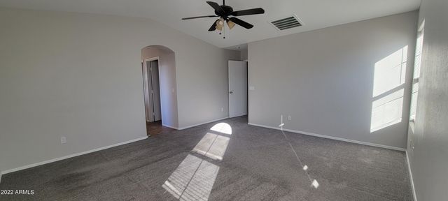 29643 N GECKO Trail, San Tan Valley, AZ 85143