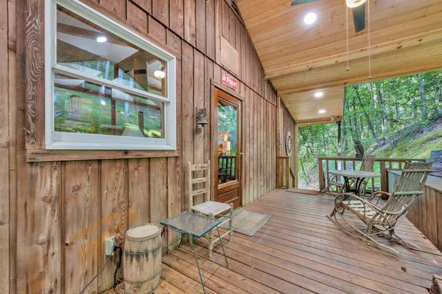 5311 Little Marrowbone Rd, Ashland City, TN 37015