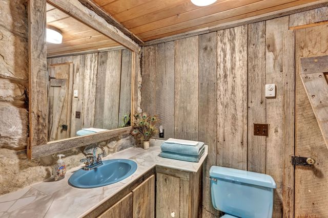 5311 Little Marrowbone Rd, Ashland City, TN 37015