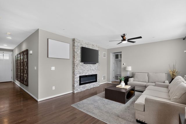 409 CRYSTAL DOWNS CT, Owings Mills, MD 21117