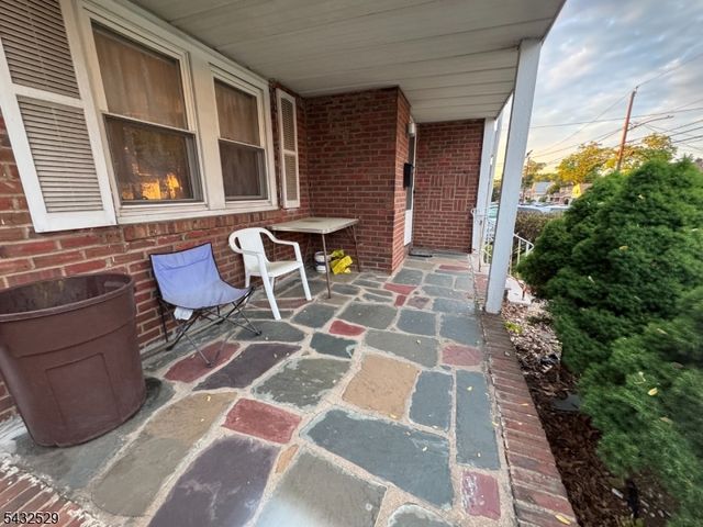 1 34Th St, Fair Lawn Boro, NJ 07410