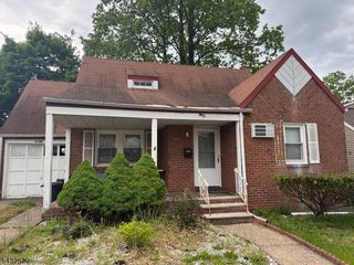 1 34Th St, Fair Lawn Boro, NJ 07410