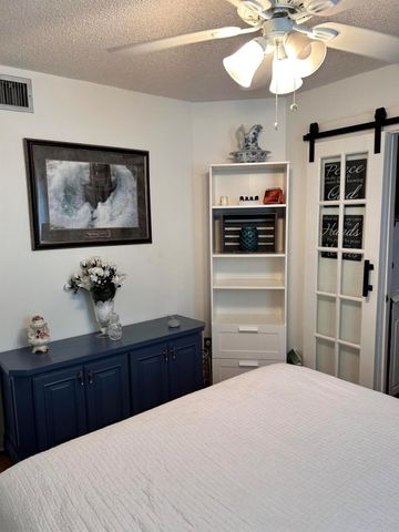 6698 10th Avenue N 408, Lake Worth, FL 33467