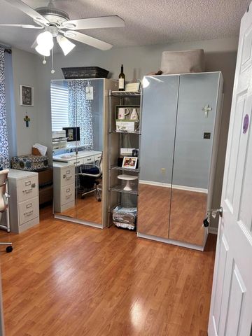 6698 10th Avenue N 408, Lake Worth, FL 33467