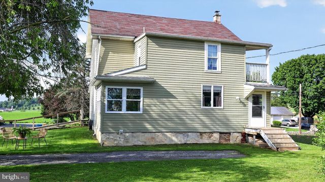 6086 OLD PHILADELPHIA PIKE, Gap, PA 17527