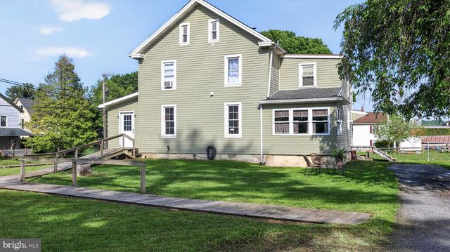 6086 OLD PHILADELPHIA PIKE, Gap, PA 17527
