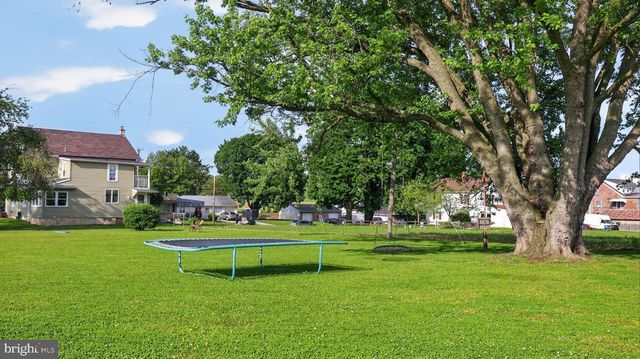 6086 OLD PHILADELPHIA PIKE, Gap, PA 17527