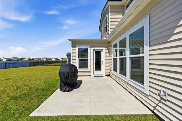 1537 Villena Dr., Myrtle Beach, SC 29579