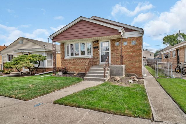 5725 S Monitor Avenue, Chicago, IL 60638