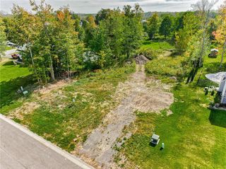 432 Shorewood Trail, Ontario, NY 14519