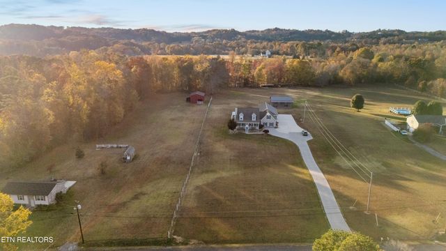 307 Idlewild Drive, White Pine, TN 37890