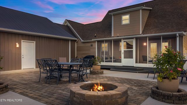 307 Idlewild Drive, White Pine, TN 37890