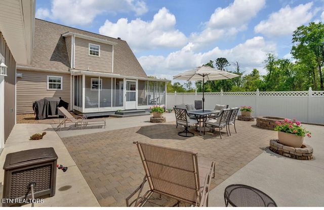 307 Idlewild Drive, White Pine, TN 37890