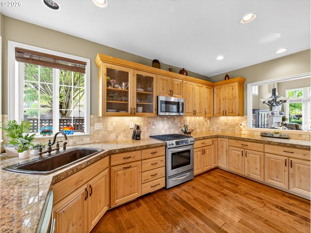 11970 Sw SURREY St, Wilsonville, OR 97070