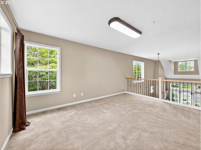 11970 Sw SURREY St, Wilsonville, OR 97070